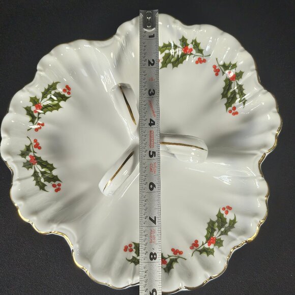 Kashima Japan 3 Section Porcelain With Holly and Berry Fancy Christmas Dish - Picture 7 of 9